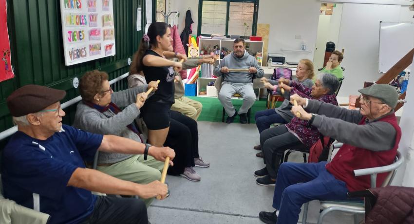 Actividad física con Lila, nuestra profe de Educación física
